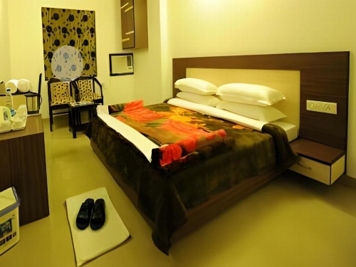 Hotel Hkj Residency image 10