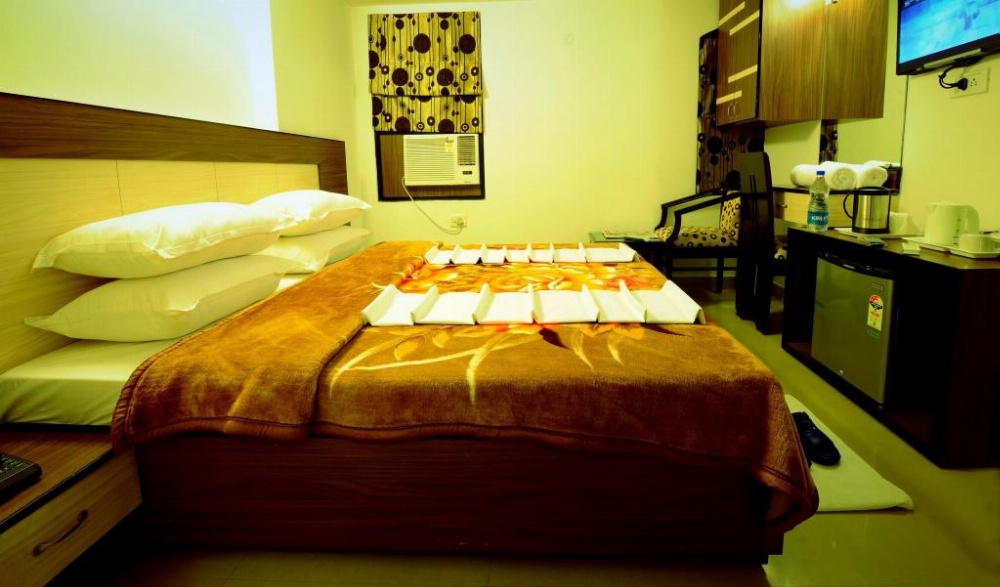 Room image 4