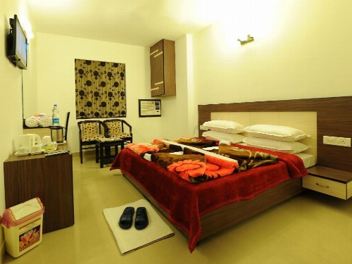 Hotel Hkj Residency image 7