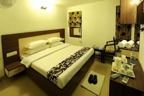 Hotel Hkj Residency 8